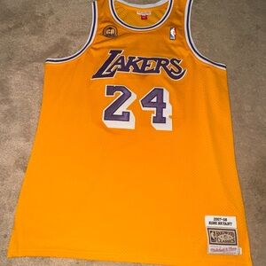 Mitchell & Ness Gold Lakers Jersey